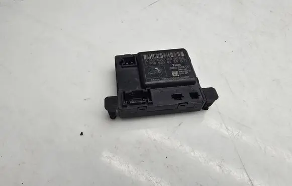 Volkswagen Crafter Door control unit/module A9068204126 00005228D0