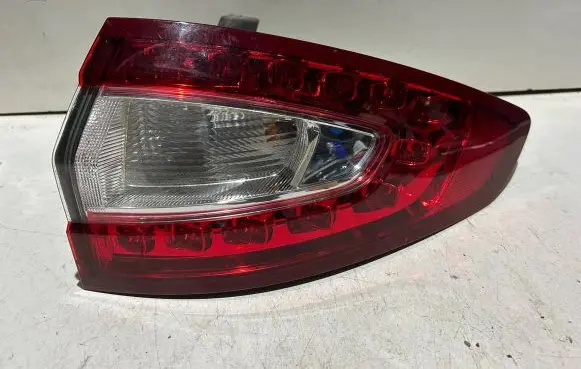 Ford Mondeo MK V Rear/tail lights DS7313404C
