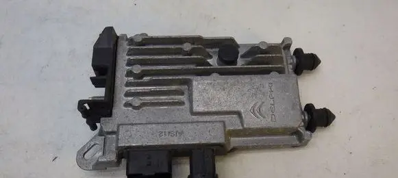 Peugeot 308 Start/Stop control module 9810858380