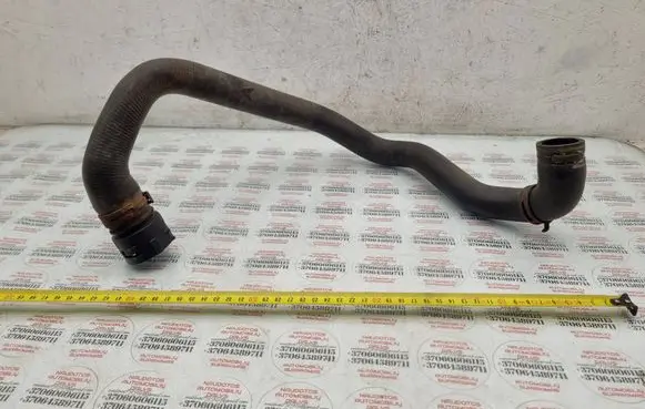 Volkswagen PASSAT B6 Engine coolant pipe/hose 3B0122291C