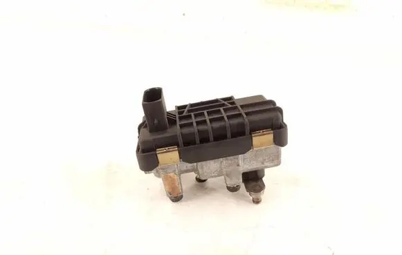 Mercedes-Benz CLS C219 Turbine electric control actuator 781751 6NW009660