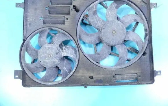 Land Rover Freelander 2 - LR2 Fan set 8240515 IMPRK1161098