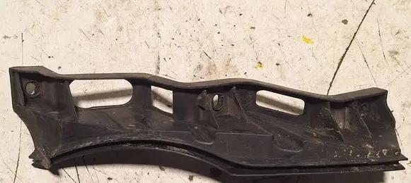 Volkswagen PASSAT B6 Front bumper mounting bracket 3C0807889