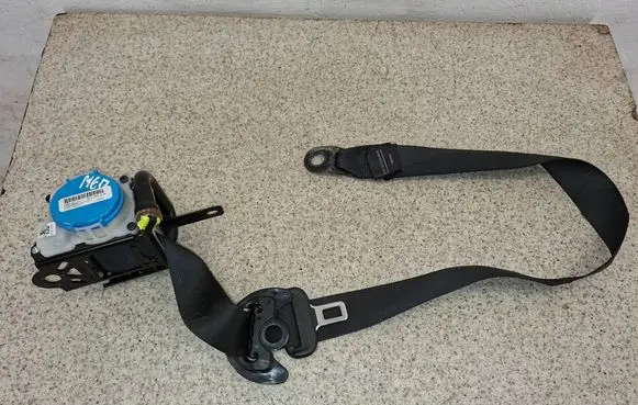 Citroen C1 Front seatbelt 732100H030