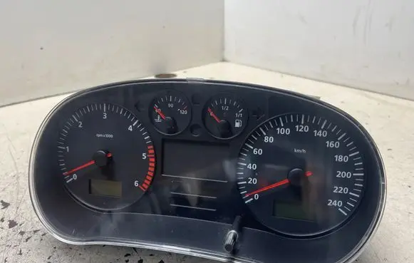 Seat Leon (1M) Speedometer (instrument cluster) 88311292