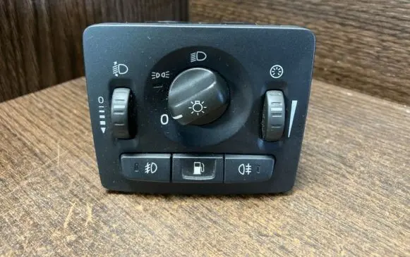 Volvo S40 Light switch 30669736