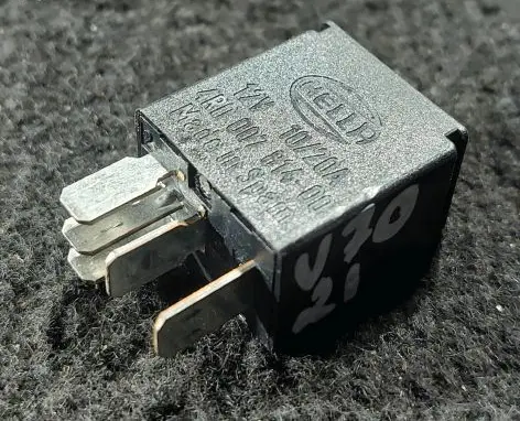 Volvo V70 Other relay 1RM00761700
