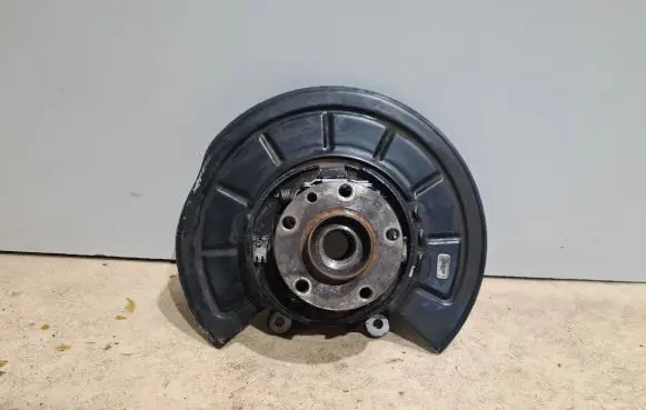 Maserati Ghibli Rear wheel hub 670006804