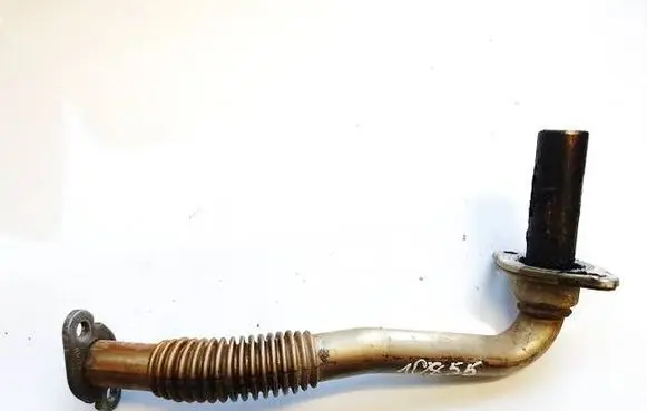 Skoda Octavia Mk2 (1Z) EGR valve line/pipe/hose 03C131521P