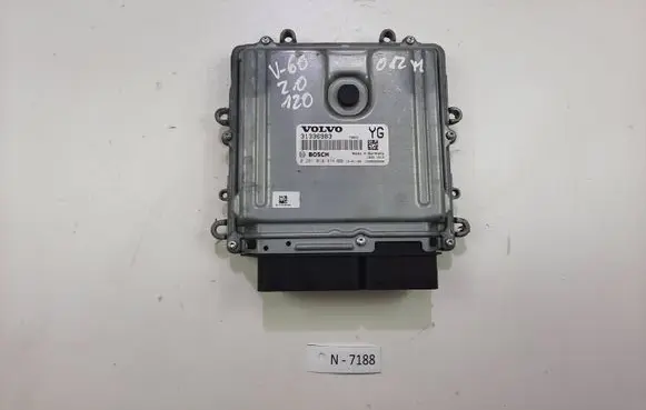 Volvo V60 Engine control unit/module 31336983