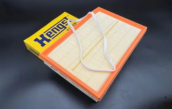 Volkswagen Bora Air filter 036129620D