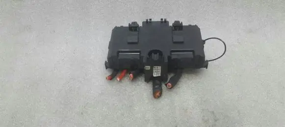 Mercedes-Benz SLK R171 Fuse module A2035450803
