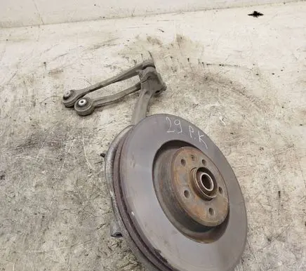 Audi A7 S7 4G Front wheel hub spindle knuckle