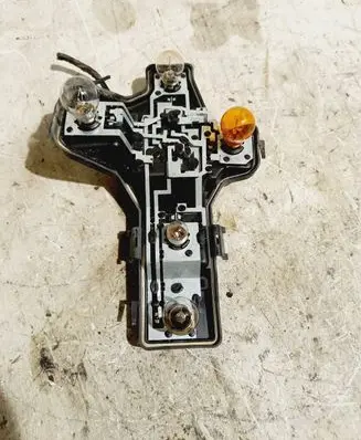 Volkswagen Touran I Tail light bulb cover holder 1T0945258D