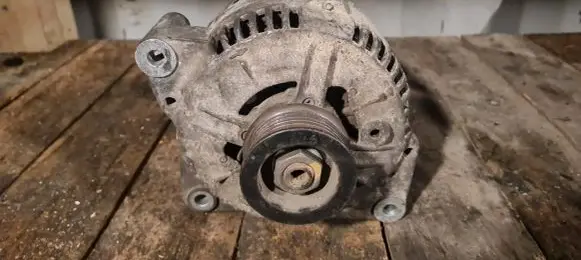 Volvo S70 V70 V70 XC Generator/alternator 0123505014 9162683