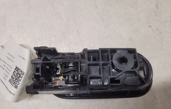 Mazda 6 Rear door interior handle