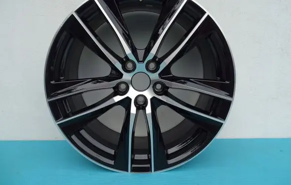 Seat Leon (5F) R19 alloy rim 5F0601025AC