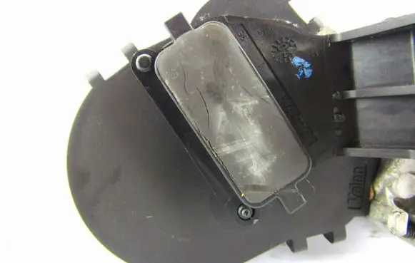 Suzuki Grand Vitara II Wiper motor