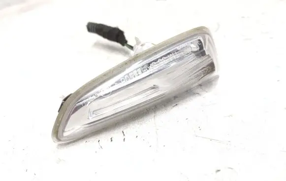 Opel Astra K Front fender indicator light 13491089