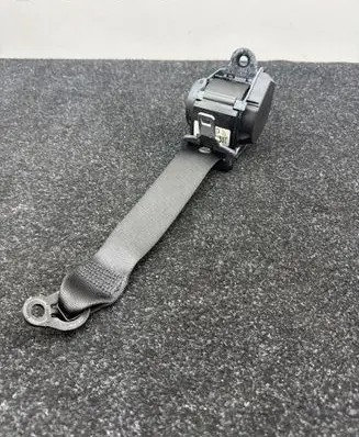 BMW 1 F20 F21 Rear seatbelt 7243309