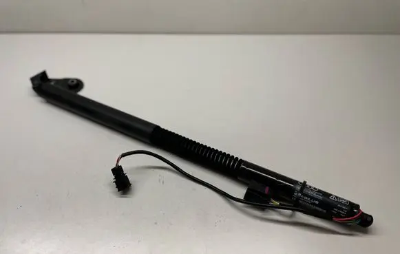 Audi A7 S7 4G Tailgate/trunk strut/damper 4G8827852F
