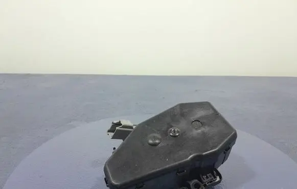 Volvo XC60 Tailgate/trunk/boot lock/catch/latch 30784562