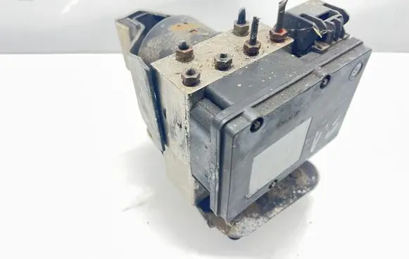 Mercedes-Benz ML W164 ABS Pump A2514310512