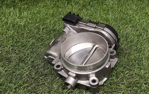 Mercedes-Benz E W212 Throttle valve A2761410125 0280750503 DK0041