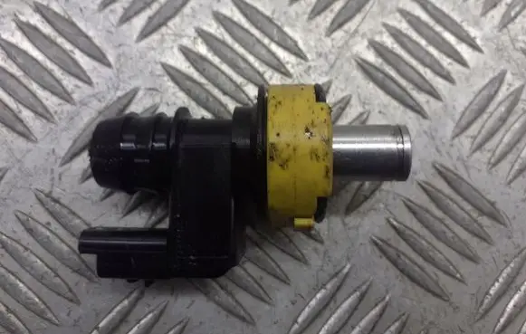 Peugeot 308 Valve vacuum HSR23251