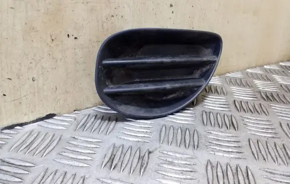 Toyota Yaris Front bumper lower grill 814820D020