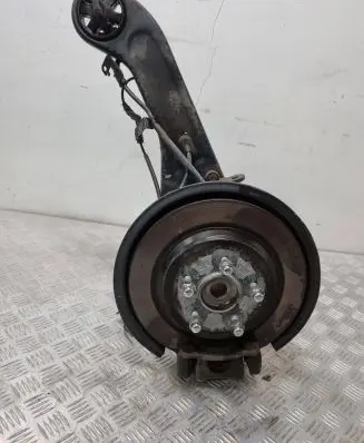KIA Sportage Rear wheel hub