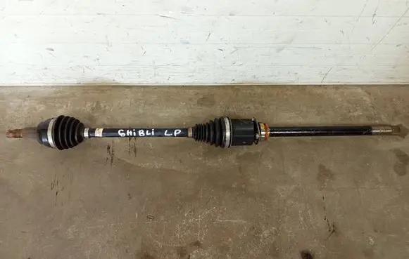 Maserati Ghibli Front driveshaft 06700070770