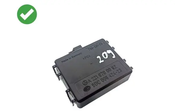 Mercedes-Benz R W251 Rain sensor A2218700092 5DC008424 5DC00842423