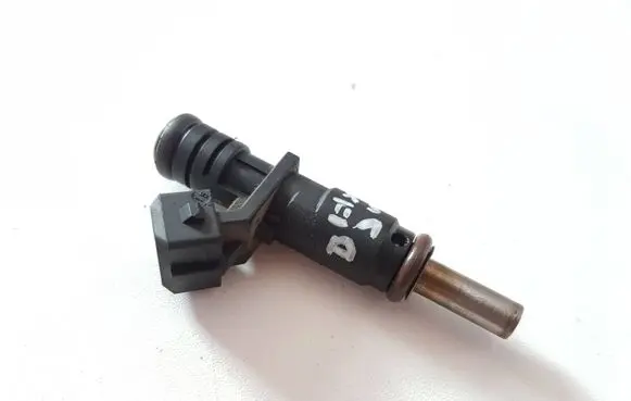 BMW X5 E70 Fuel injector 7531634 7306C02984