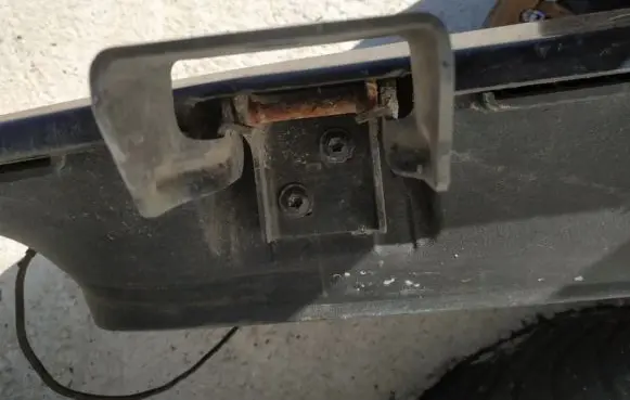 Citroen C2 Tailgate/trunk/boot hinge