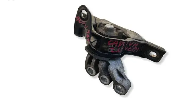 Chevrolet Captiva Engine mounting bracket 