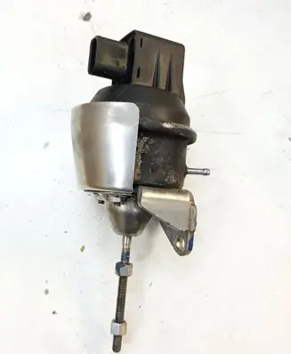 Volkswagen Tiguan Turbine electric control actuator 