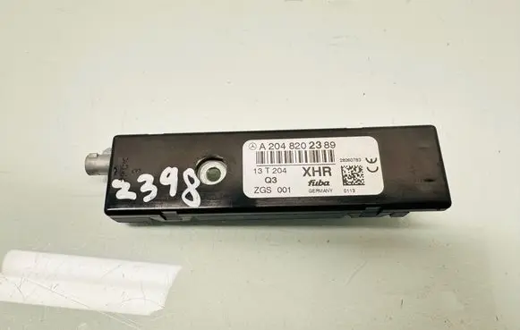 Mercedes-Benz GLK (X204) Aerial antenna amplifier A2048202389
