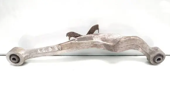 Nissan Qashqai+2 Rear control arm 