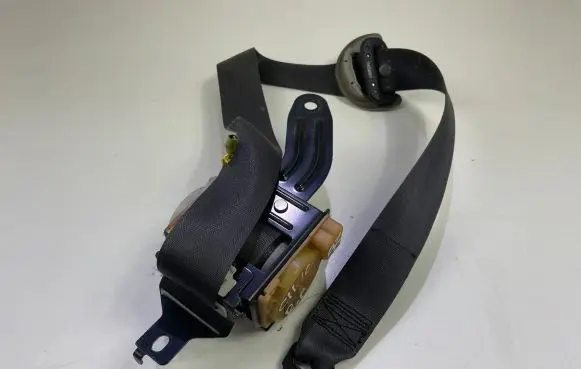 Honda Civic Front seatbelt