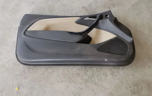 Opel Cascada Front door card panel trim