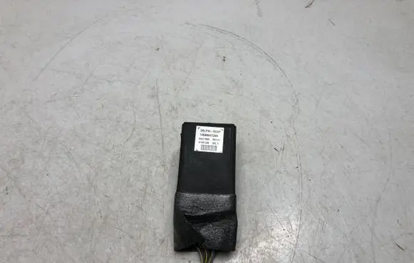 Peugeot 807 Door control unit/module 1400047280 51331296