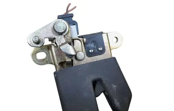 Volkswagen Touran I Tailgate/trunk/boot lock/catch/latch 8D5959489
