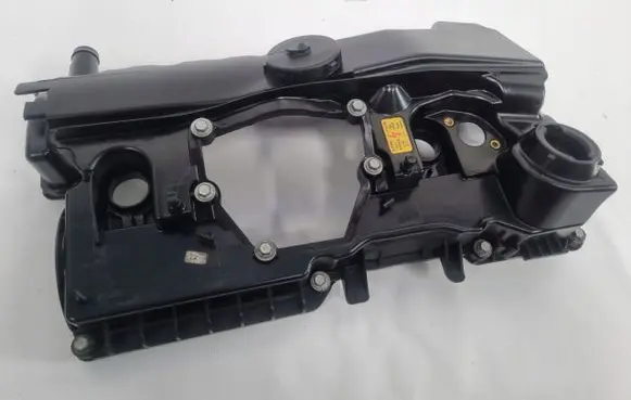 BMW 1 E81 E87 Rocker cam cover 7555212