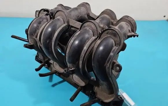 Ford Focus Intake manifold 4M5G-9424-CF IMPRK1378553