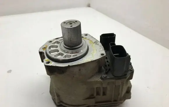 Ford Kuga II Gearbox transfer box case A0040345