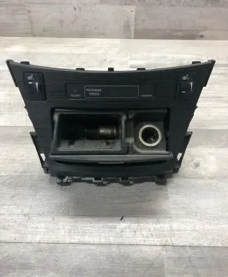 Toyota Avensis T270 Passenger airbag on/off switch 8395005010