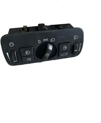 Volvo V70 Light switch 30739415