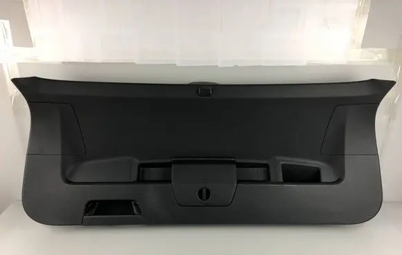 Volkswagen Tiguan Tailgate/boot lid cover trim 5NA867601F 5NA867657
