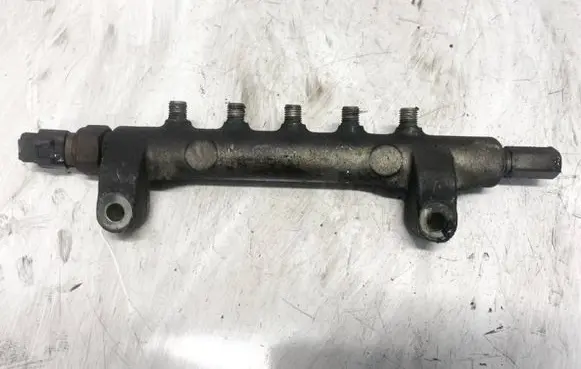 Nissan Pathfinder R51 Fuel main line pipe